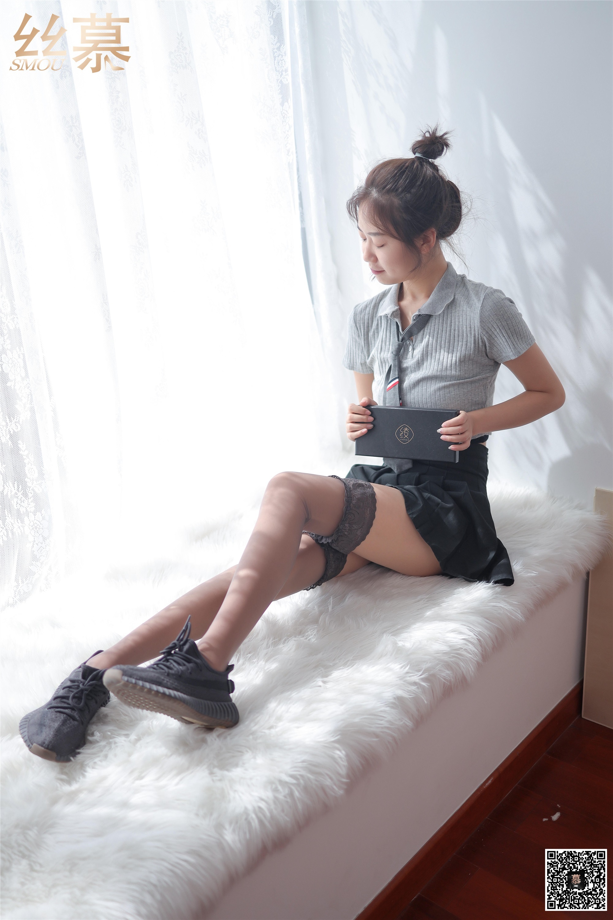 丝慕写真 特写集 TX041《缠在腿上的双丝诱惑-米朵》